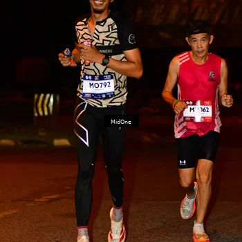 Runner Photo 7705149