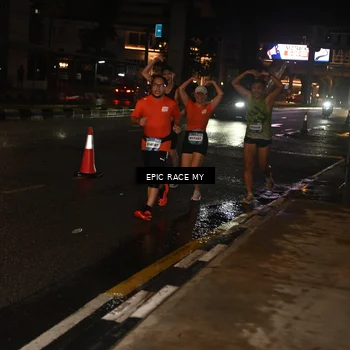 Runner Photo 7705155