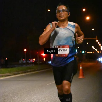 Runner Photo 7705162