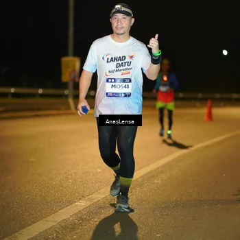Runner Photo 7705165
