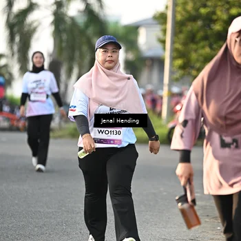 Runner Photo 7705166