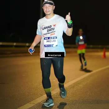 Runner Photo 7705184