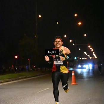 Runner Photo 7705204