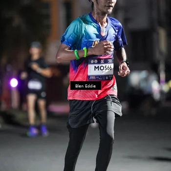 Runner Photo 7705217
