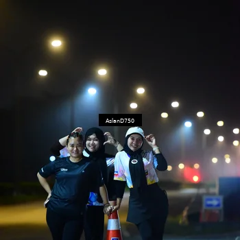 Runner Photo 7705218