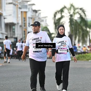 Runner Photo 7705226
