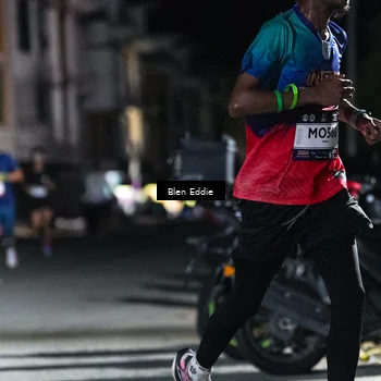 Runner Photo 7705242