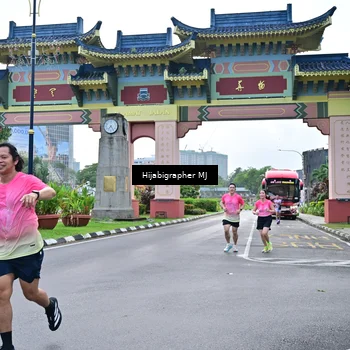 Runner Photo 7705261
