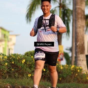 Runner Photo 7705277