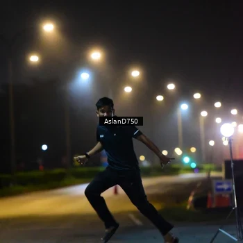 Runner Photo 7705286