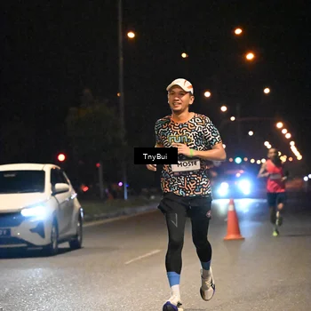 Runner Photo 7705291