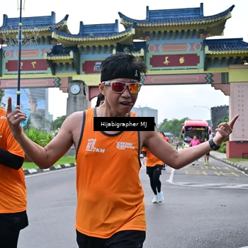 Runner Photo 7705306