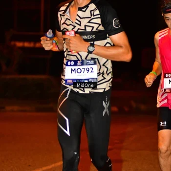 Runner Photo 7705321