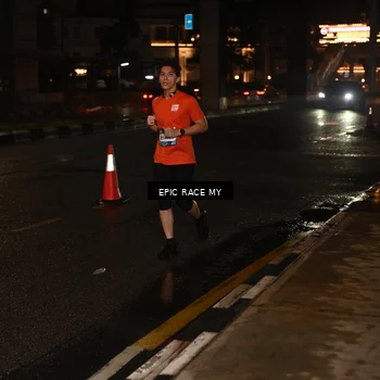 Runner Photo 7705330