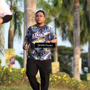 Runner Photo 7705346