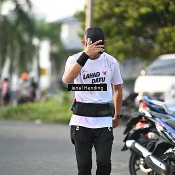 Runner Photo 7705351