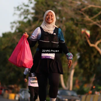 Runner Photo 7705361