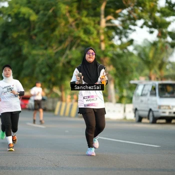 Runner Photo 7705369