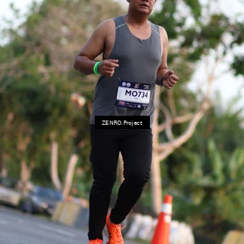Runner Photo 7705380