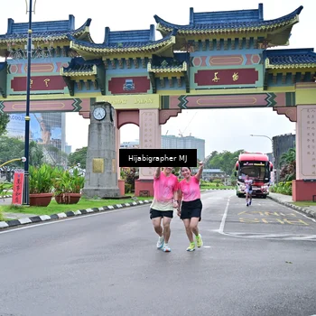 Runner Photo 7705418