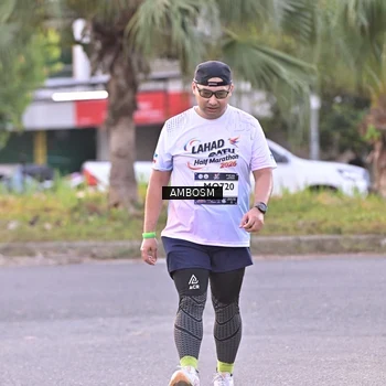 Runner Photo 7705424