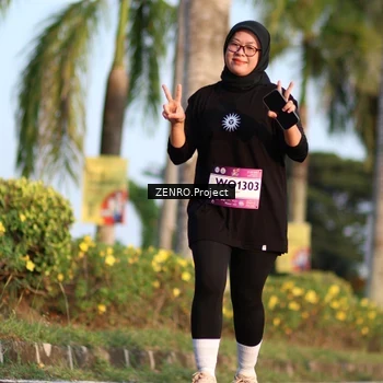 Runner Photo 7705431