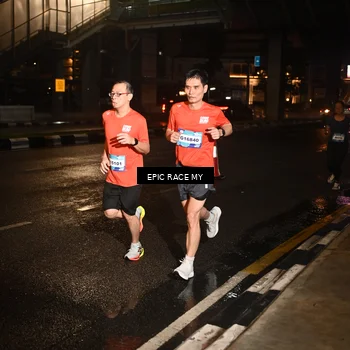 Runner Photo 7705486