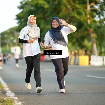 Runner Photo 7705492