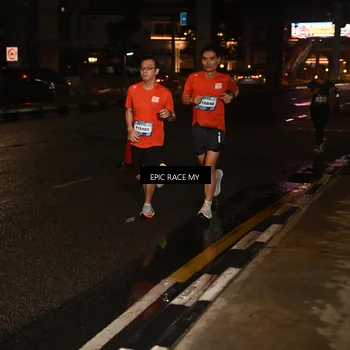 Runner Photo 7705493