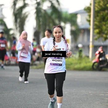 Runner Photo 7705511
