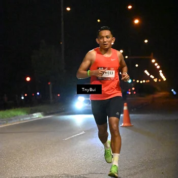 Runner Photo 7705522