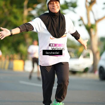 Runner Photo 7705538