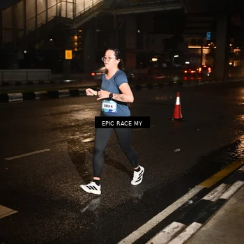 Runner Photo 7705544