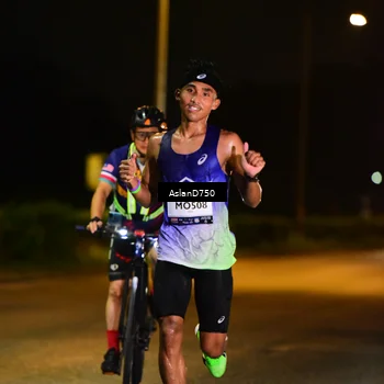 Runner Photo 7705549