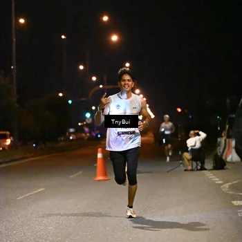 Runner Photo 7705550