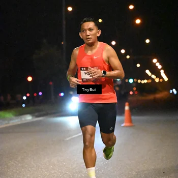 Runner Photo 7705552