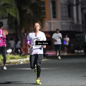 Runner Photo 7705560