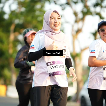 Runner Photo 7705585