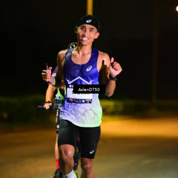 Runner Photo 7705586