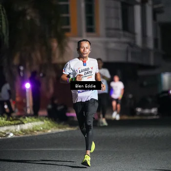 Runner Photo 7705601
