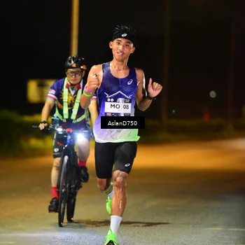 Runner Photo 7705615