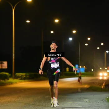 Runner Photo 7705620