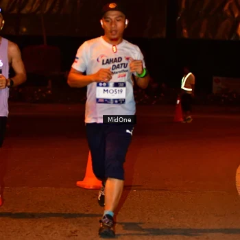 Runner Photo 7705633