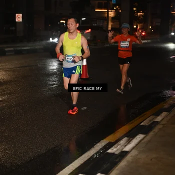 Runner Photo 7705638