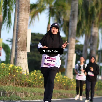 Runner Photo 7705646