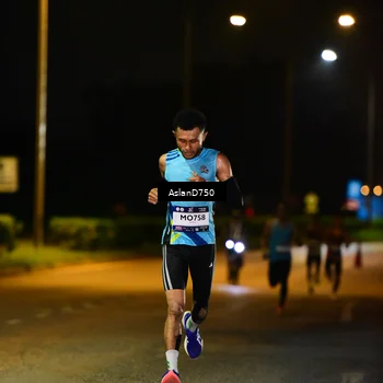 Runner Photo 7705651