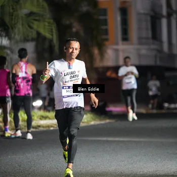 Runner Photo 7705655