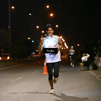 Runner Photo 7705662
