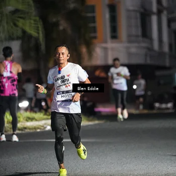 Runner Photo 7705675