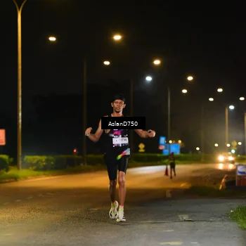 Runner Photo 7705688